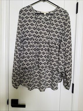 painted Threads Black and Cream Printed Blouse.